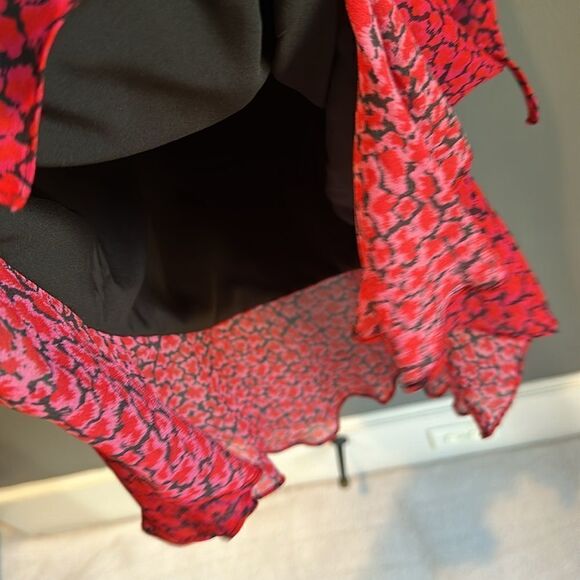 NWT Karina Grimaldi silk feel mini dress - Picture 6 of 9